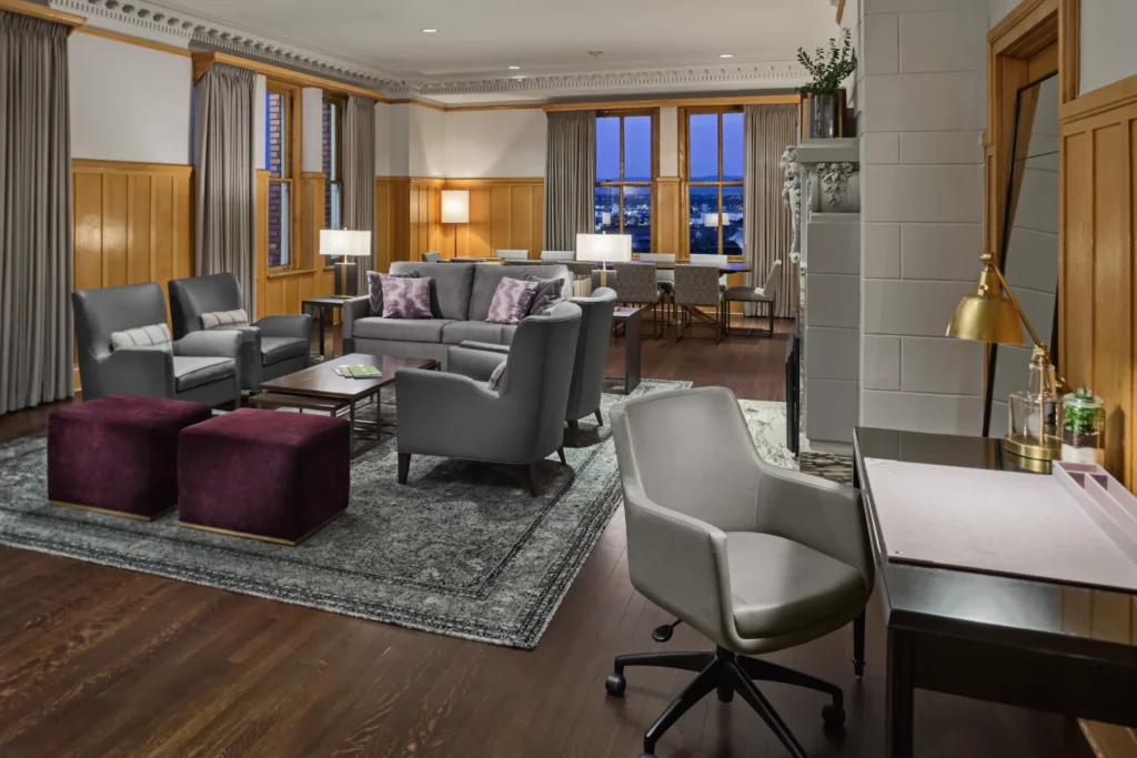 Chancellor Suite Parlor 4